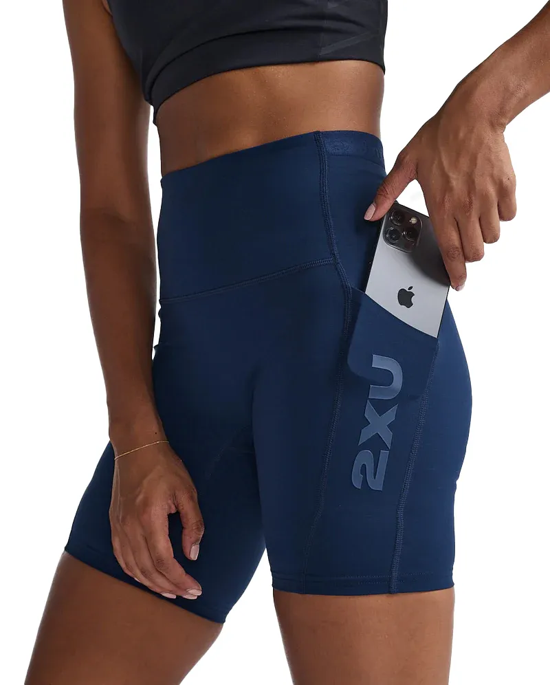 2XU Women&#x27;s Form Stash Hi-Rise Bike Short Midnight/Midnight | Buy 2XU Women&#x27;s Form Stash Hi-Rise Bike Short Midnight/Midnight here | Outnorth