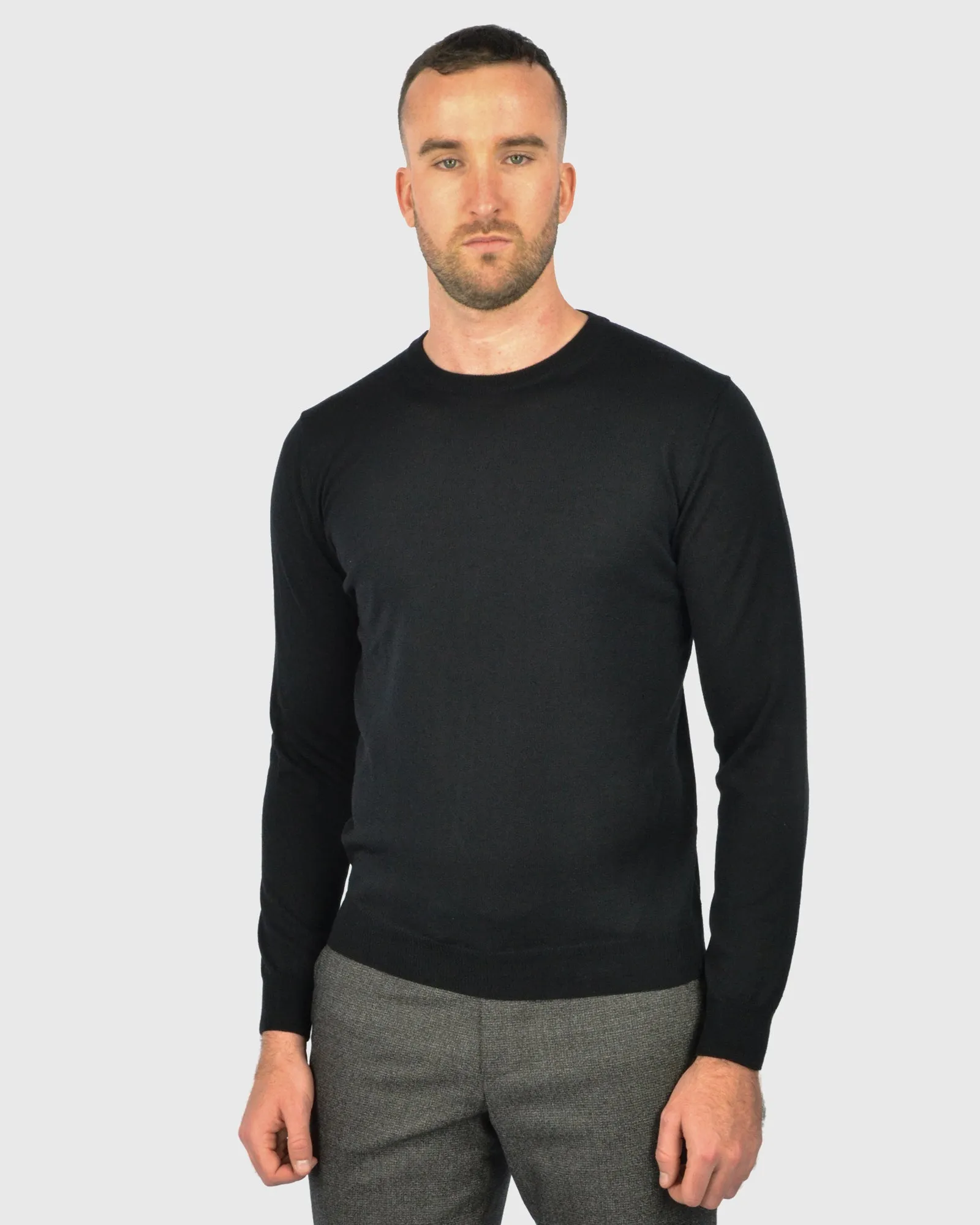 VISCONTI W23C BLACK WOOL CREW NECK SWEATER