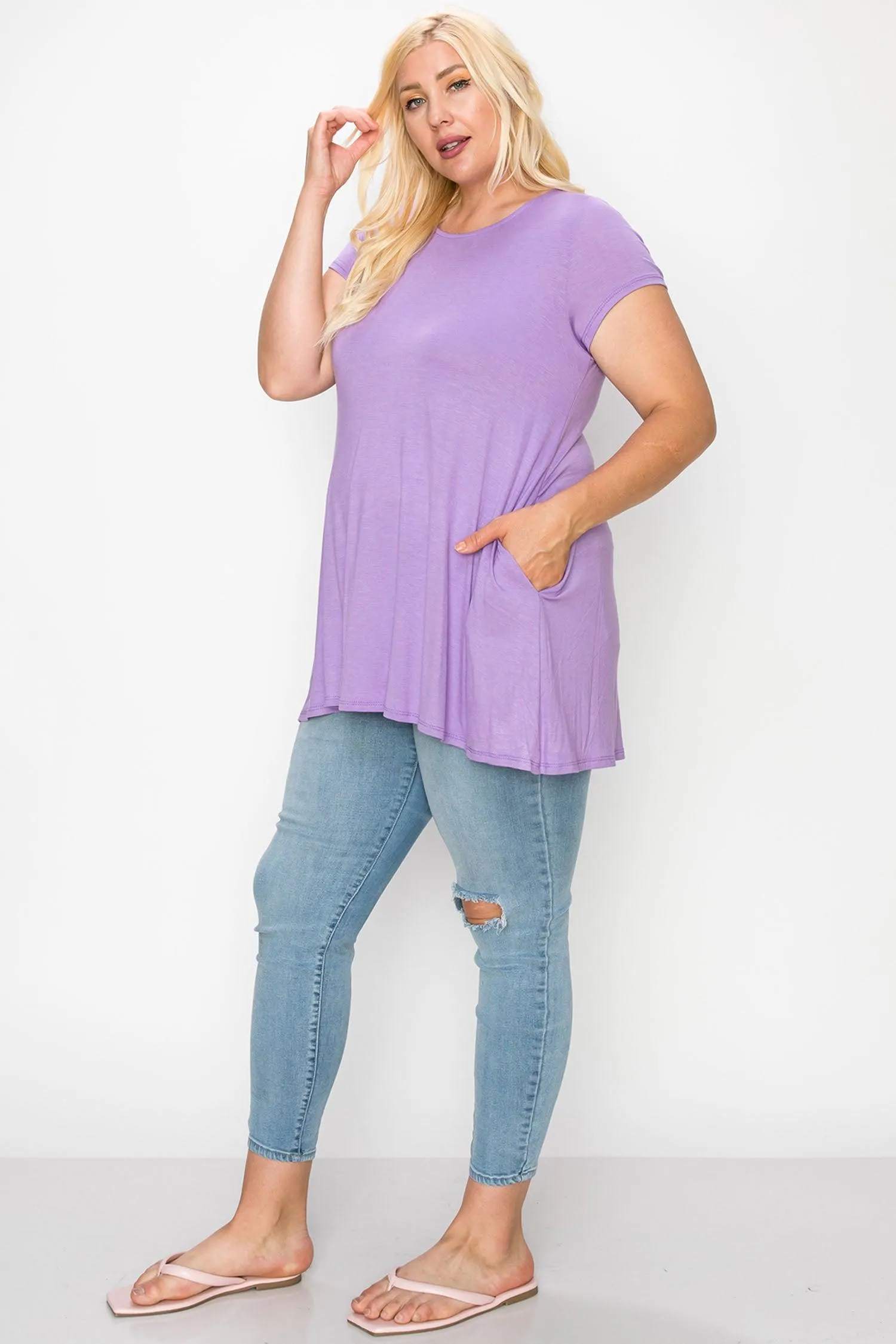 Women's Plus Size Casual Short Sleeve Loose Solid Tunic Top